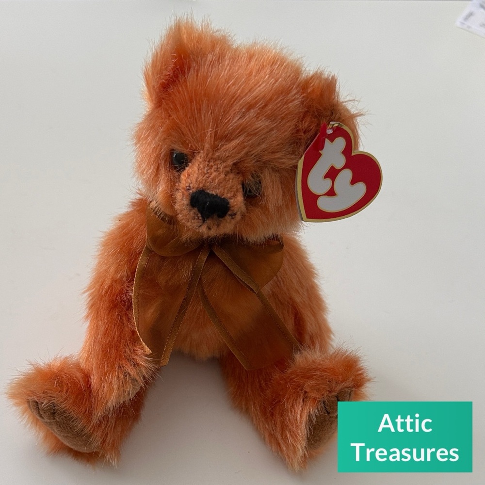 Retired 1993 Attic Treasures Clay the Bear - “Leave it to Me!”